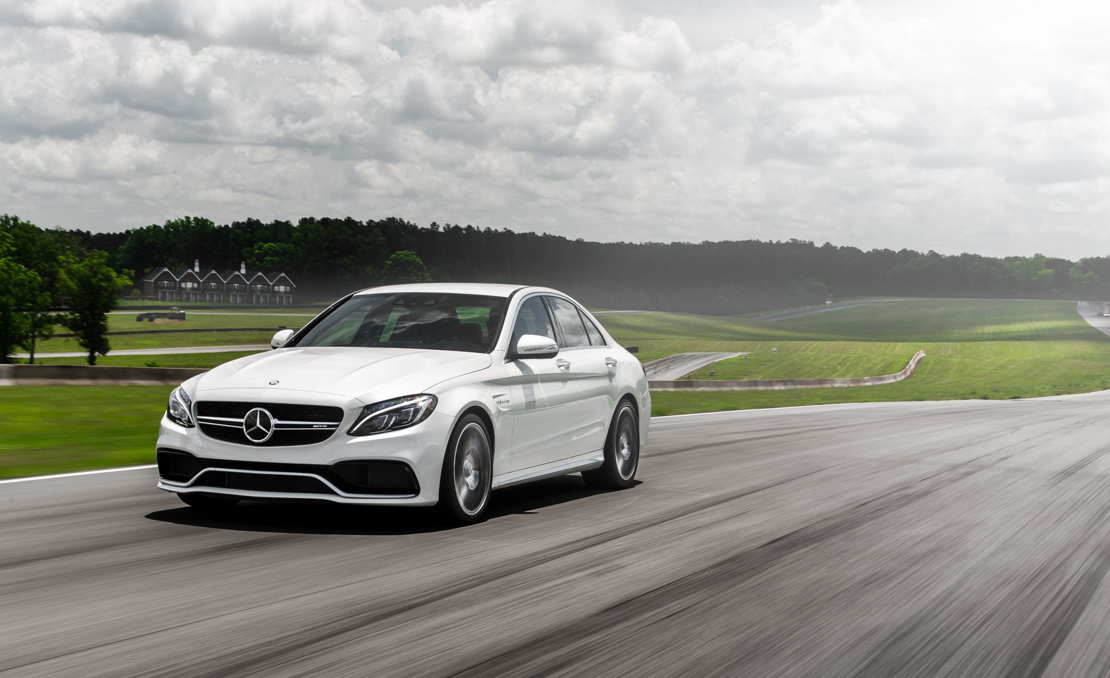 2015 MercedesBenz EClass Specs Price MPG  Reviews  Carscom
